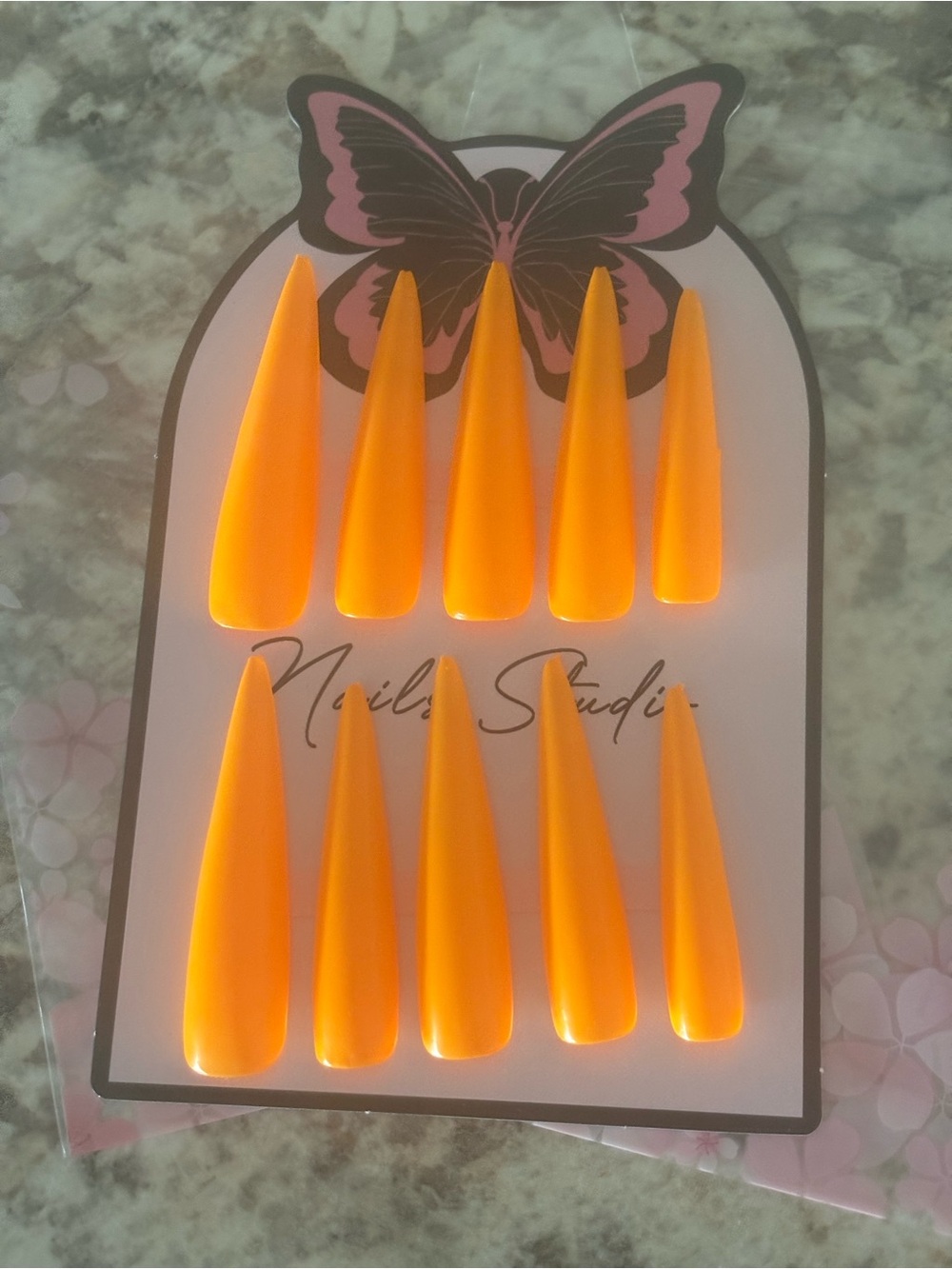 Bright Orange Stiletto Press-On Nail Set